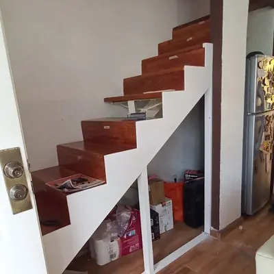 Escaleras hecho por Carpintería Gabriel